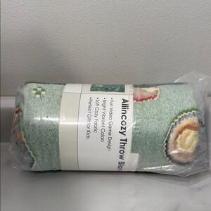 Throw Blanket - Glow in the Dark